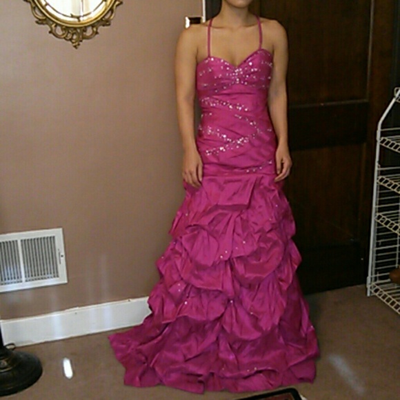 Hot pink ball gown, prom dress