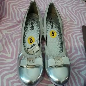 Michael Kors Silver Flats