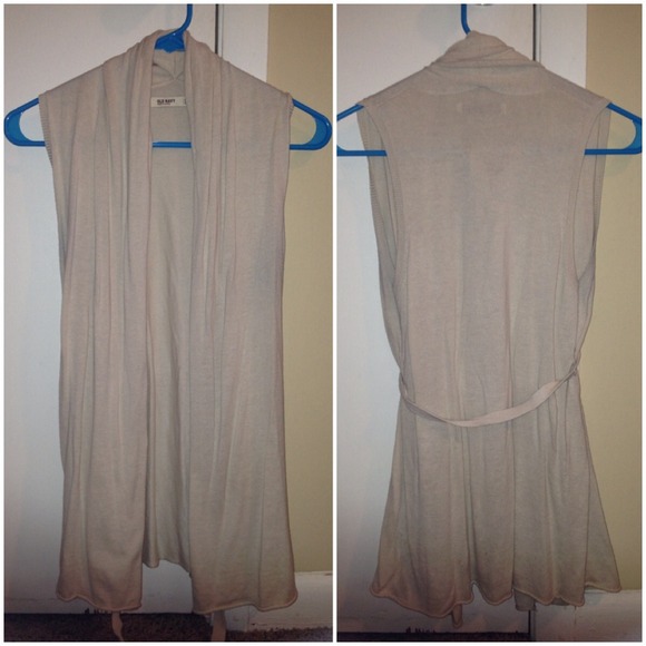 Old Navy shawl type, Top accessory