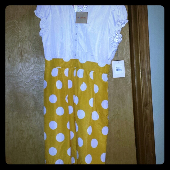 **NEW** Yellow and white polka dot dress