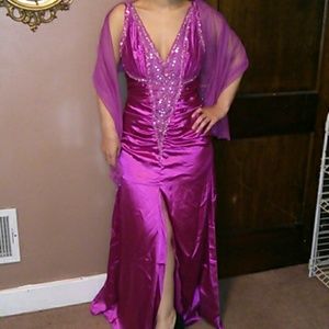 Prom dress/Evening gown