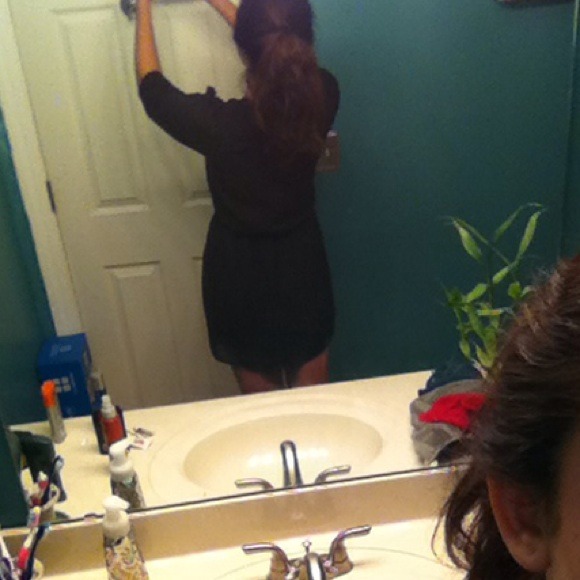 Short black dress-deep neckline reduced🎀 - Picture 3 of 3