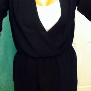 Short black dress-deep neckline reduced🎀