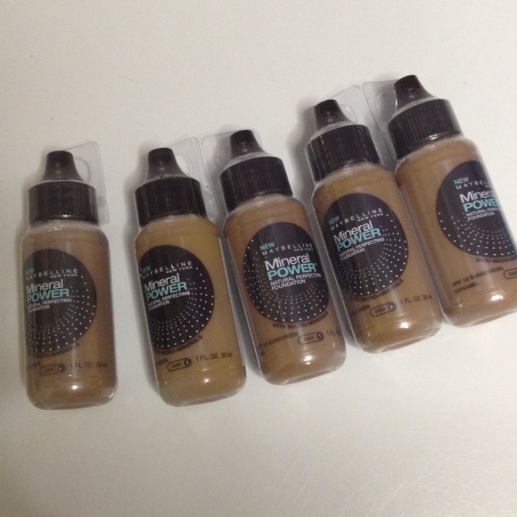 MAYBELLINE NY mineral powder foundation