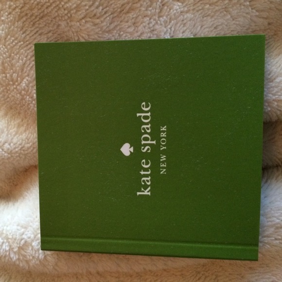 ❤️❤️Kate Spade Tiny Metro❤️❤️ - Picture 4 of 4