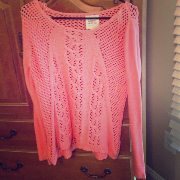 Spring pink light sweater - Picture 1 of 3