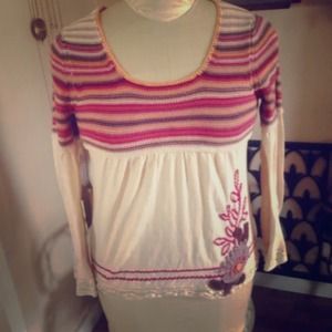 Chelsea and Violet cream sweater sz large
