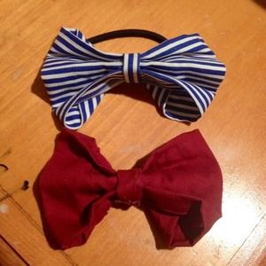 🌻sold on Vinted🌻Two bows