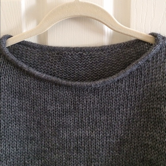 🚫NOT AVAILABLE🚫 Brandy melville knit sweater! 💕 - Picture 2 of 4