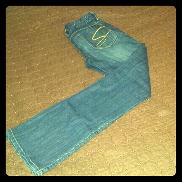 Medium/dark was 7 jeans
