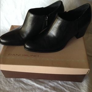 Bandolino ankle boots