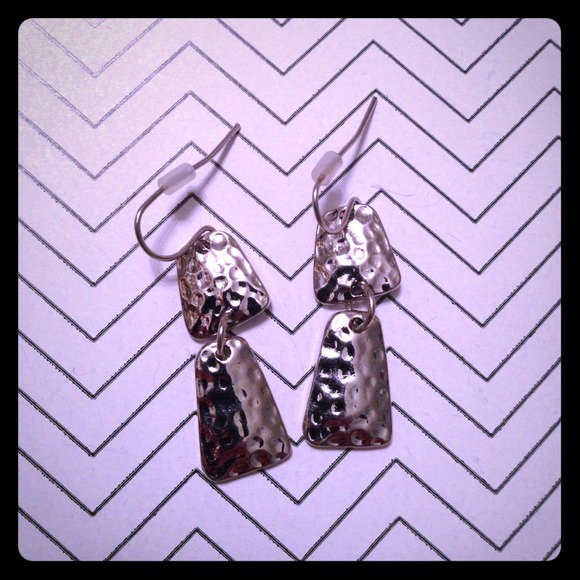 Bundled!!!Hammered silver earrings