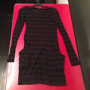 Theory pockets dress