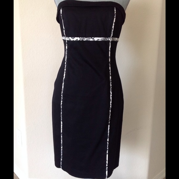 White House black market cute Little Black Dress