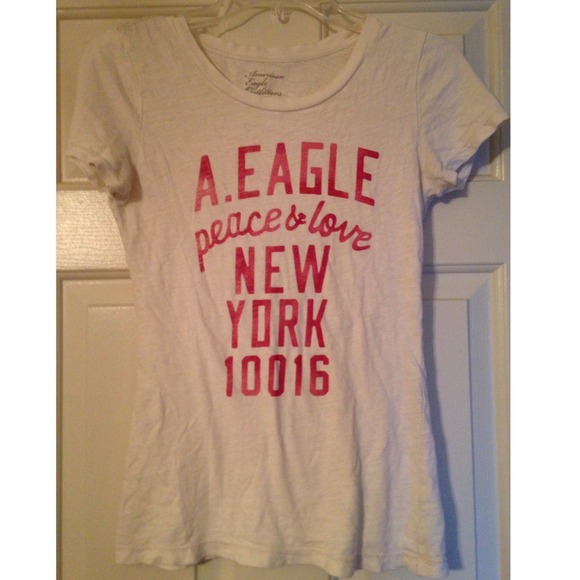 American Eagle Tshirt