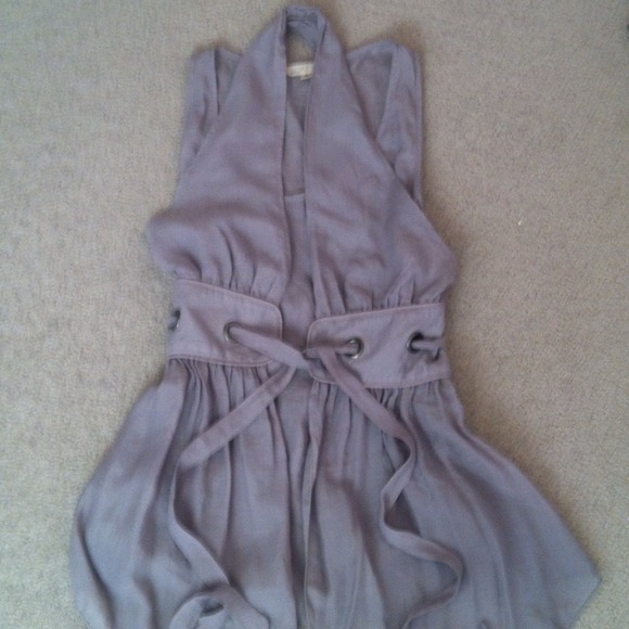 Top - Picture 1 of 2