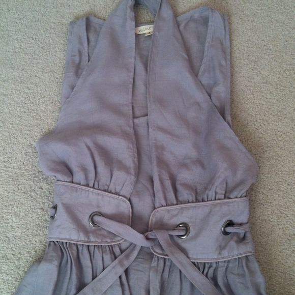 Top - Picture 2 of 2