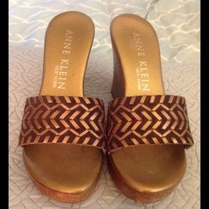 Animal hair wedges by Anne Klein