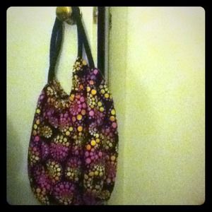 A tote bag perfect for the beach!