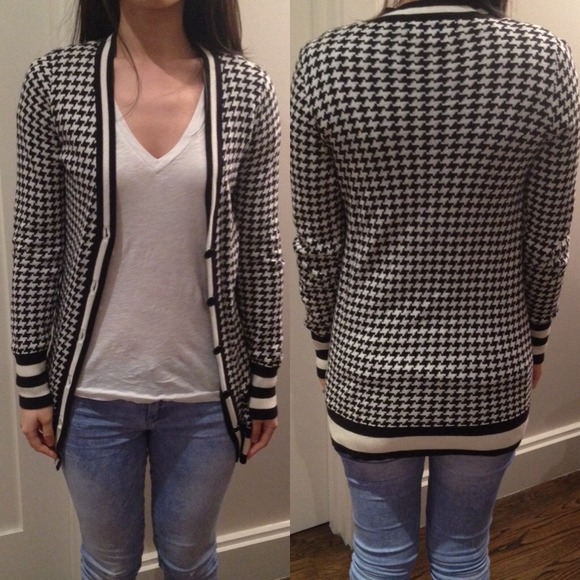 Ben Sherman Sweaters - Ben Sherman B&W Houndstooth Long Cardigan