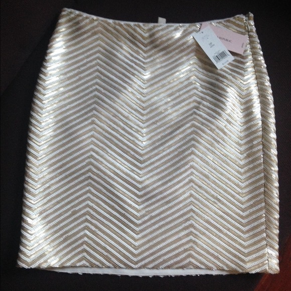 Banana Republic Sequin Skirt - Picture 2 of 3