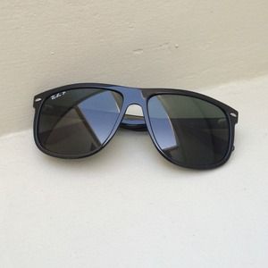 RAYBAN rb4147 Polorized sunglasses