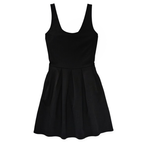 Aeropostale Dresses & Skirts - Aeropostale Black Pleated Skater Dress
