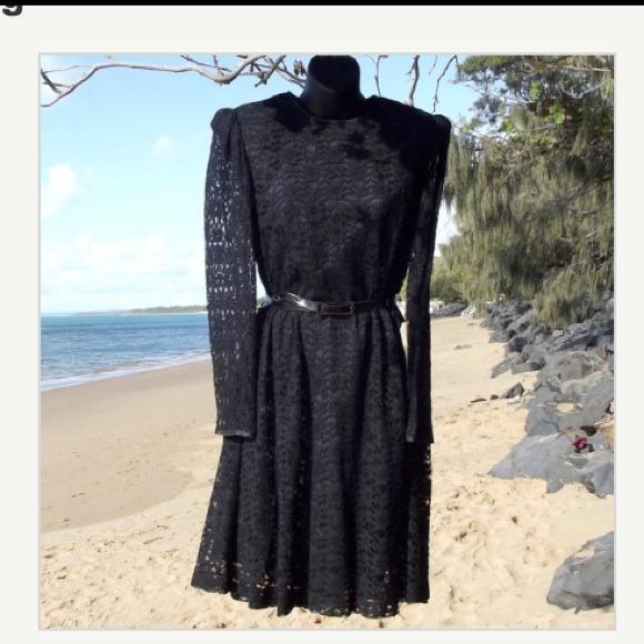 Lovely  Black Lace Dress ! - Picture 1 of 1