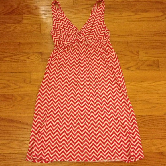 SOLD Pink and White Chevron print sun dress - Picture 2 of 4