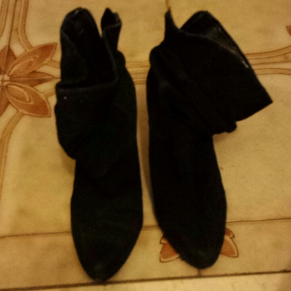 I.N.C booties