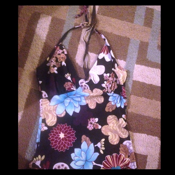 Black floral halter Top Forever21