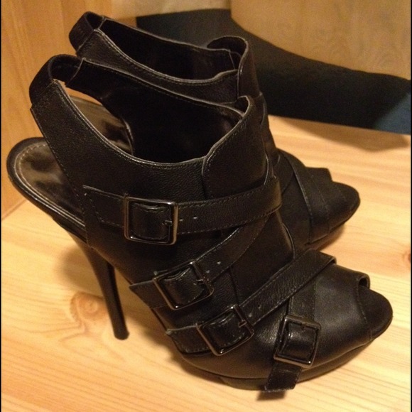 Marco Santi booties
