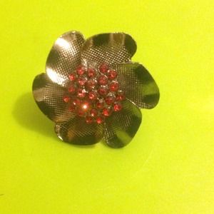 Red crystal flower ring!