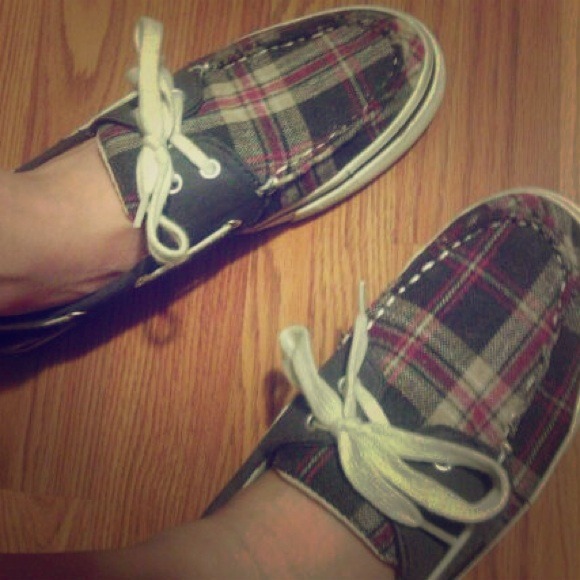 Barely worn Sperry-styled shoes
