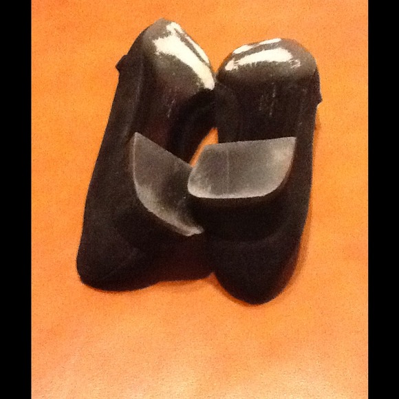 Ferragamo Black Suede Loafer SZ 9 2A - Picture 4 of 4