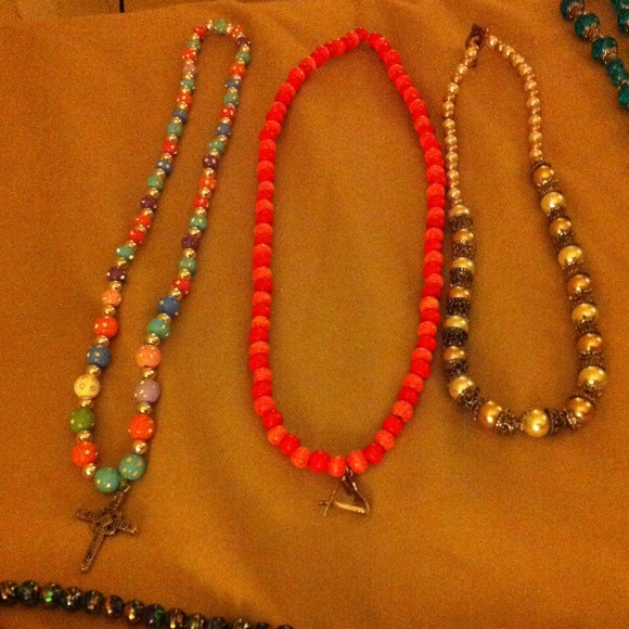 Necklaces - Picture 2 of 4