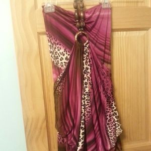 SOLD This top screams FUN!