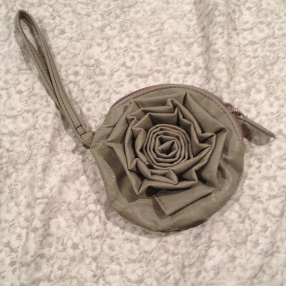 Cute small rose gray clutch!