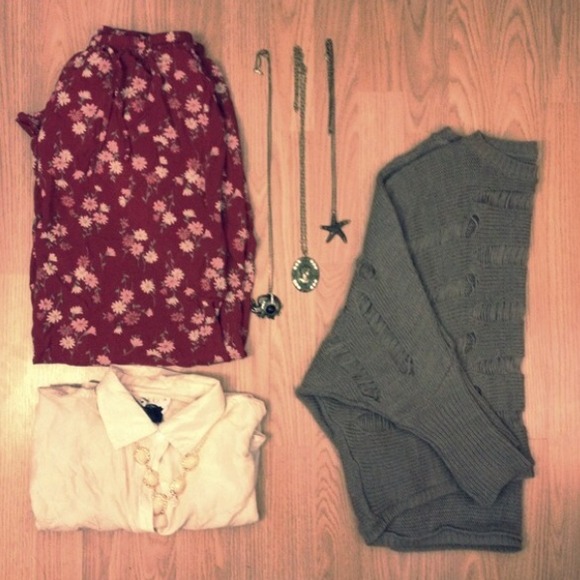 Two Sweaters Bundle - Picture 2 of 4