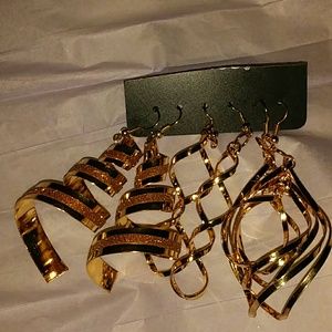 3 pair Earrings