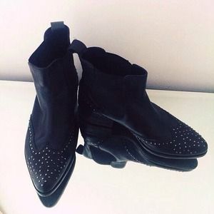 ASOS Chelsea boots, black with studs :)