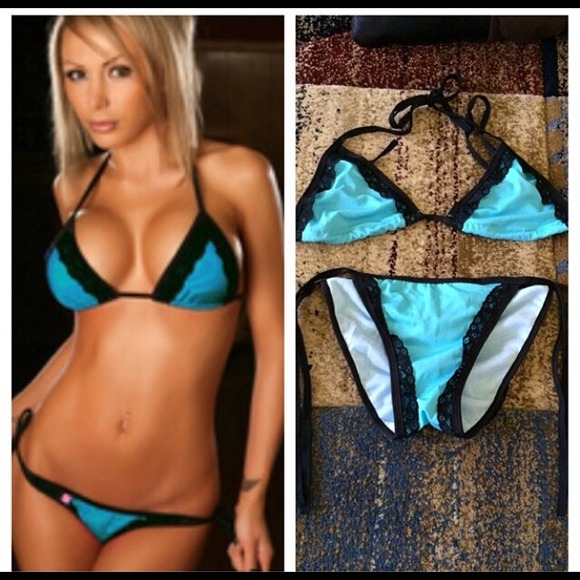 👙New Beautiful Blue and Black Bikini👙
