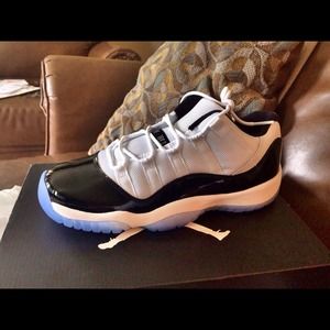 Concord 11 low