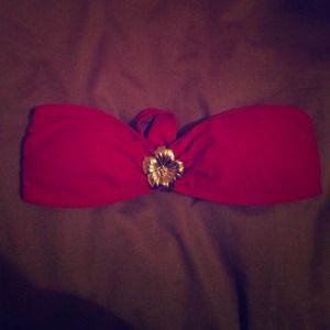 Hot pink & gold swim top 👙