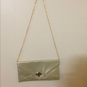 Pearl gold clutch!