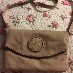 NUDE SHOULDER BAG WITH MANY COMPARTMENTS