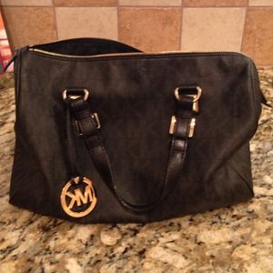 MK purse
