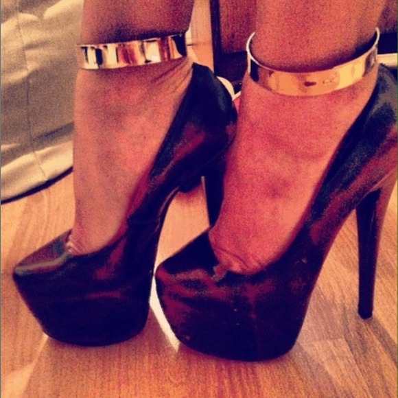 🚫Hold for Helen1🚫 Bangle Ankle Bracelet - Picture 2 of 2