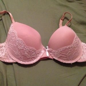 New bra never worn push up