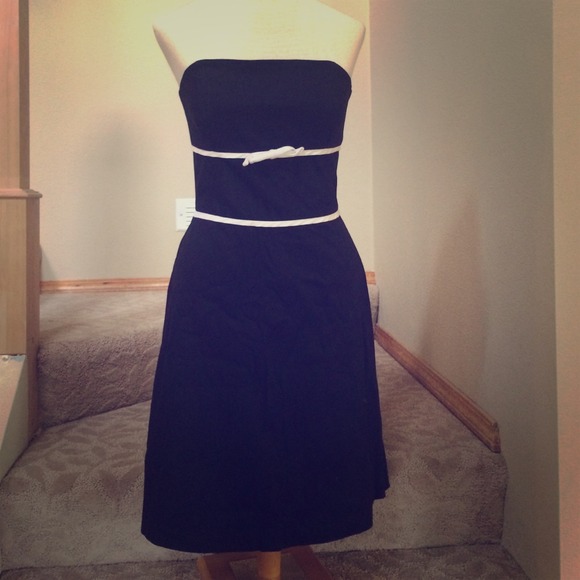 White House black market dress